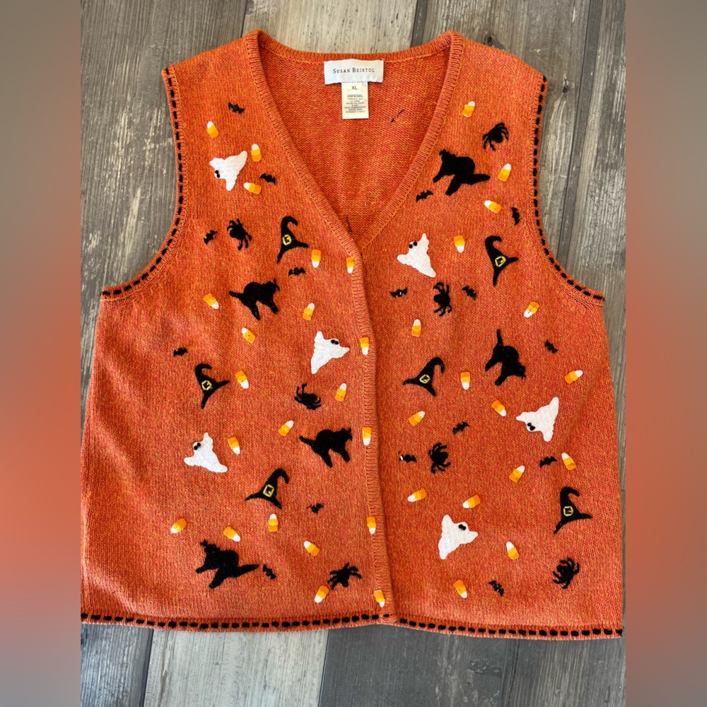 Women’s Vintage Halloween Vest